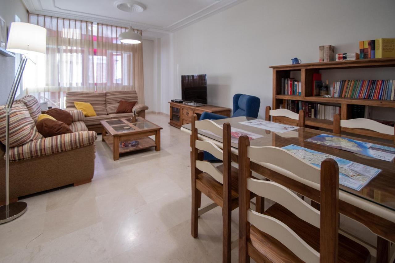 Apartamento Nuestra Andalucia - Cadiz Centro - Parking Exterior photo