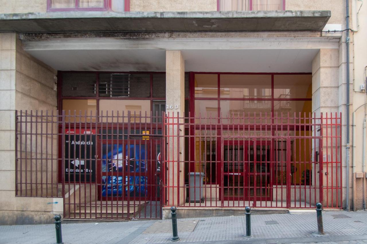 Apartamento Nuestra Andalucia - Cadiz Centro - Parking Exterior photo