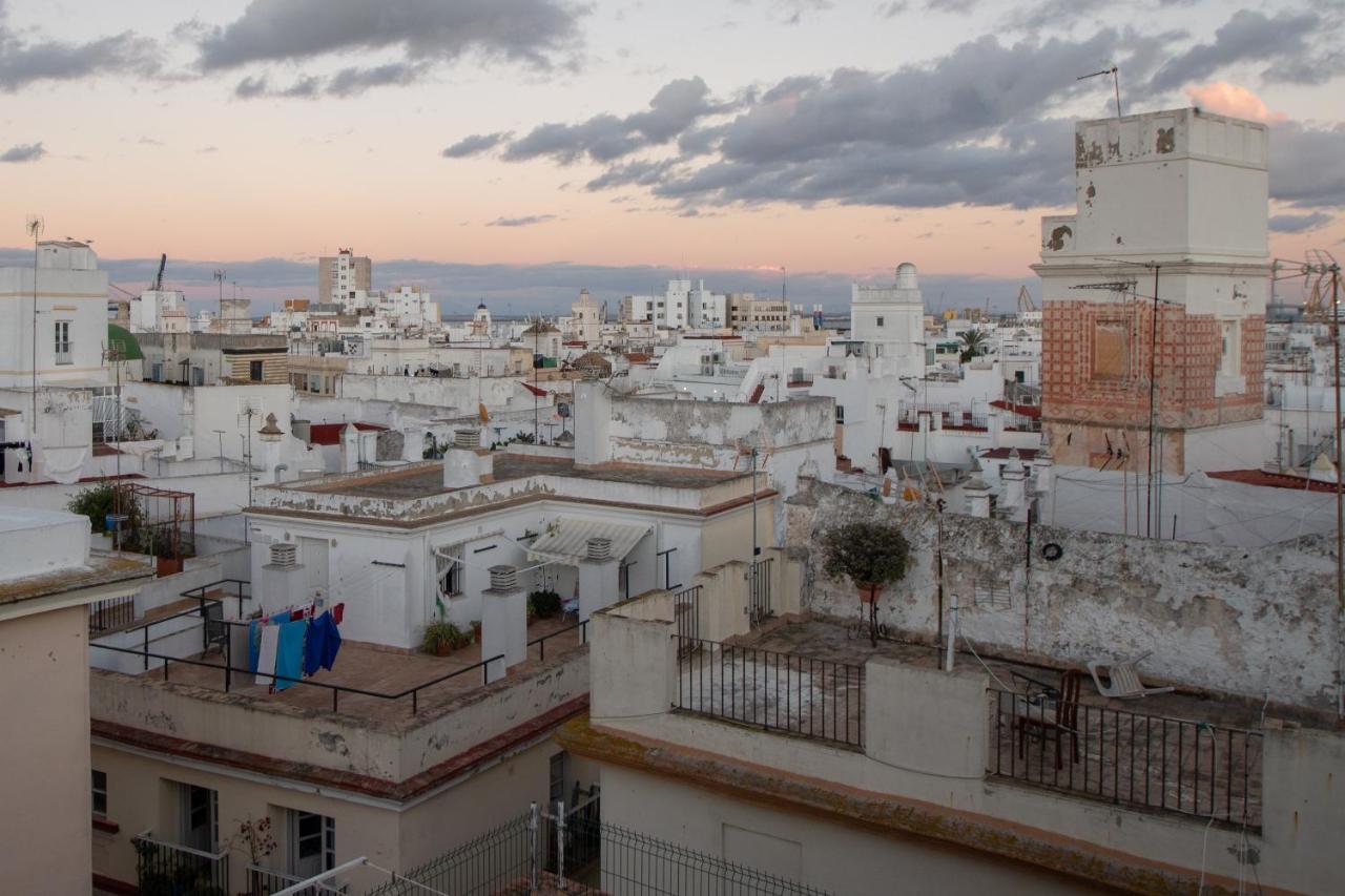 Apartamento Nuestra Andalucia - Cadiz Centro - Parking Exterior photo